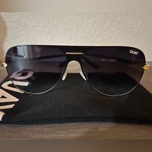 QUAY High Key Shield (Rare)